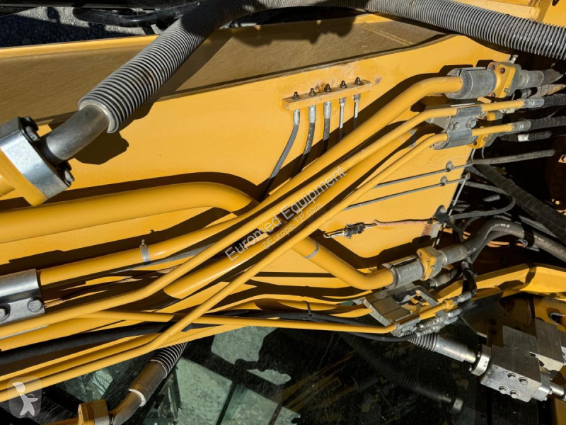Excavator Caterpillar ME