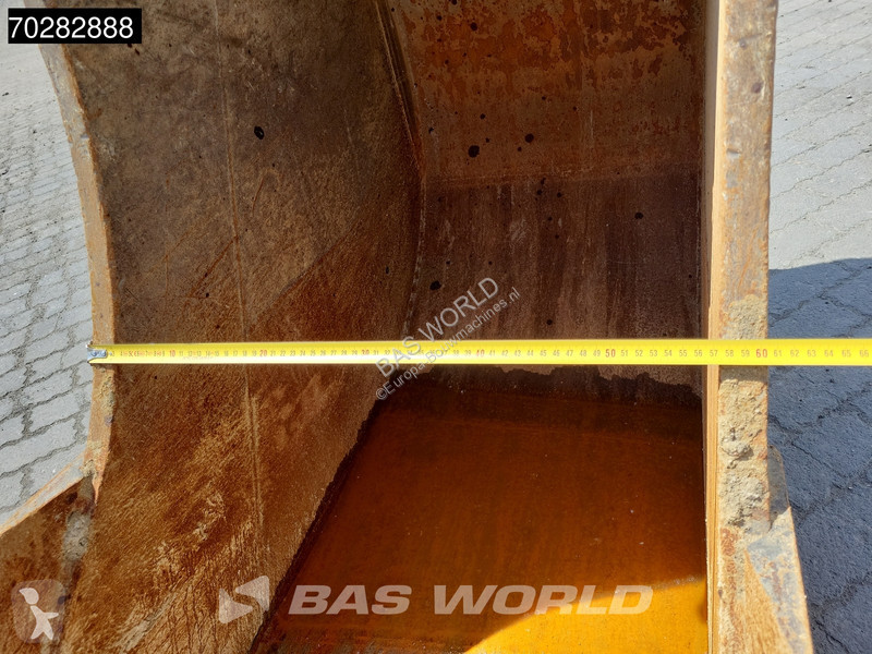 Escavadora Doosan -7 4 BUCKETS