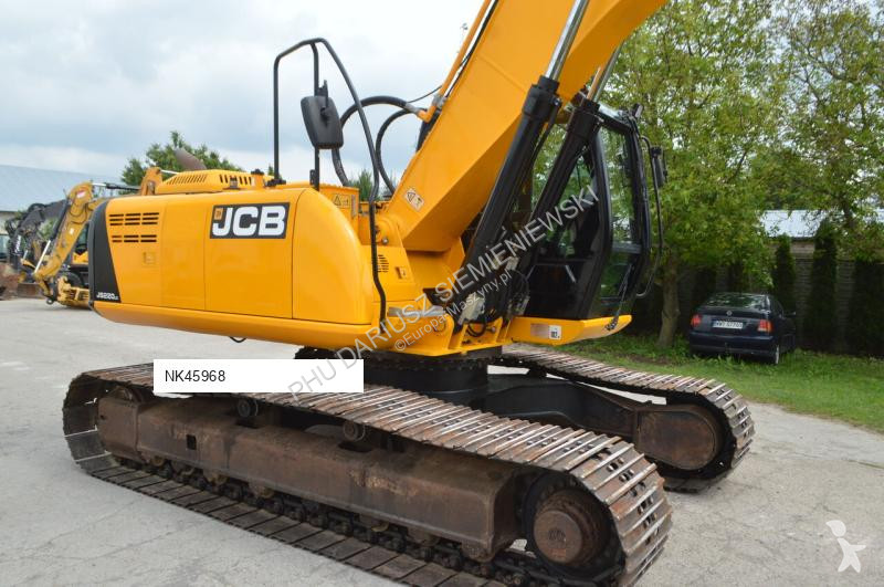 Excavator JCB