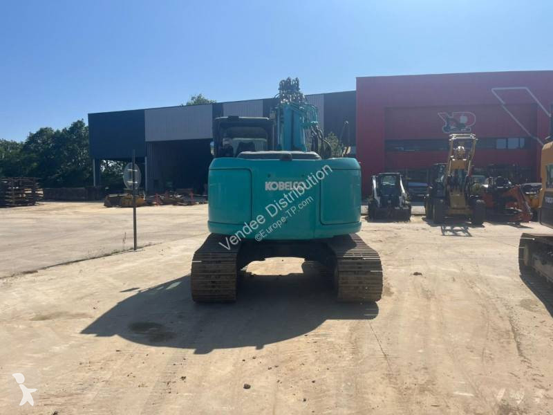 Escavadora Kobelco SK140RLC-3
