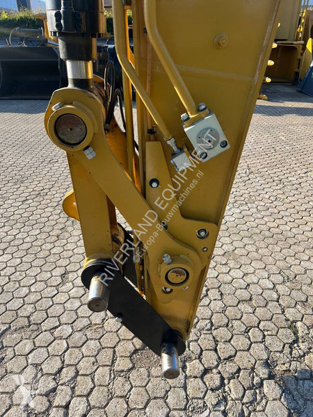 Graafmachine Caterpillar 317 NG with 210 hours