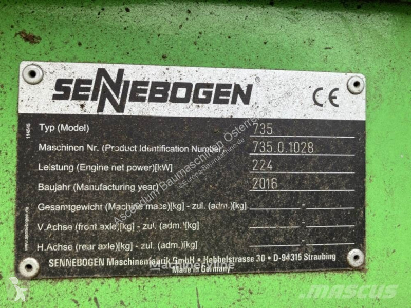 Excavator Sennebogen 735E