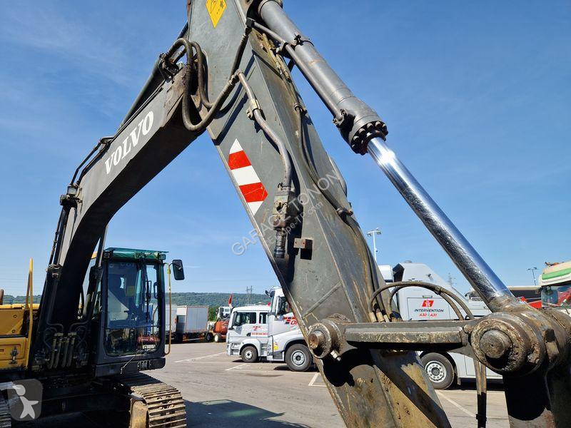 جرافة Volvo EC160