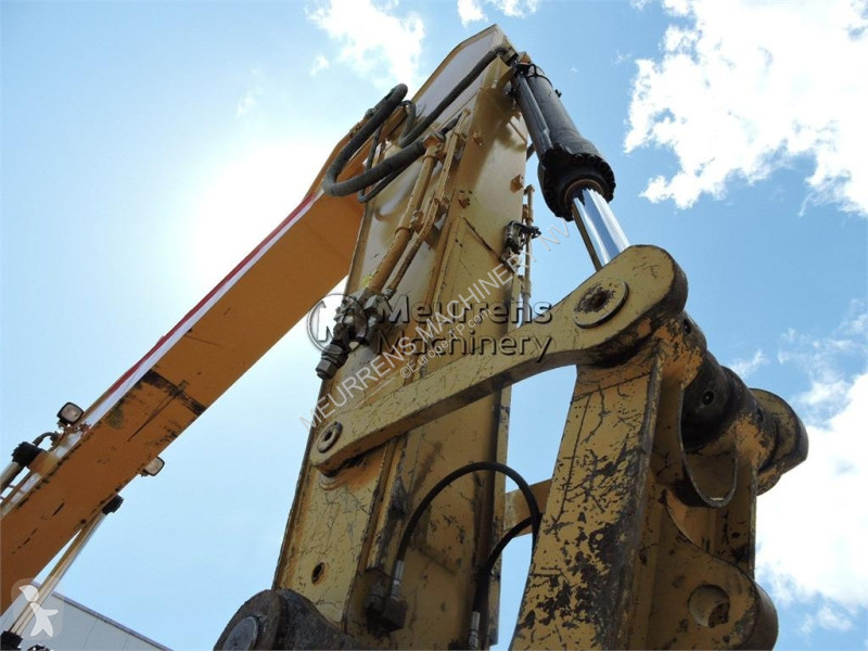 Escavatore Caterpillar