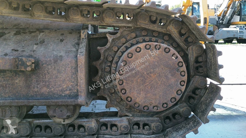 Excavadora Hitachi -5 with scrap shear Labounty...