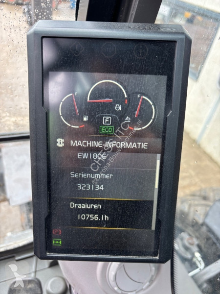 Escavatore Volvo 180 E -  E