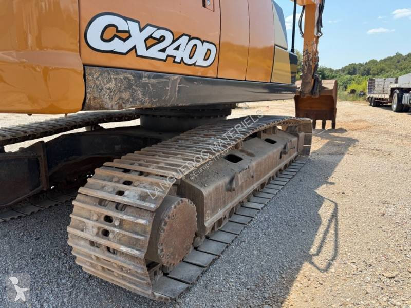 Escavadora Case