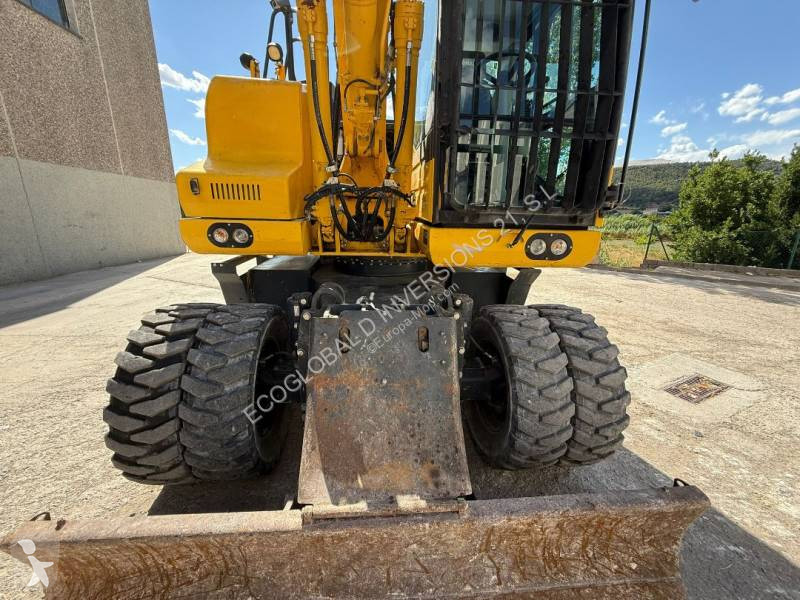 Excavator Komatsu PW148-11