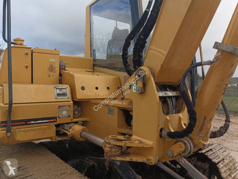 Escavatore Caterpillar