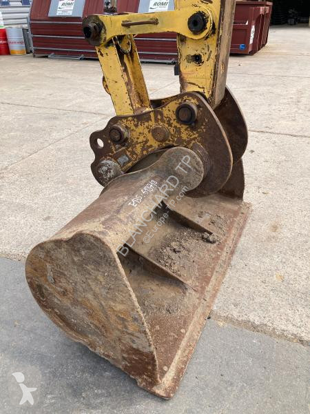 Escavadora Kobelco  E135SR