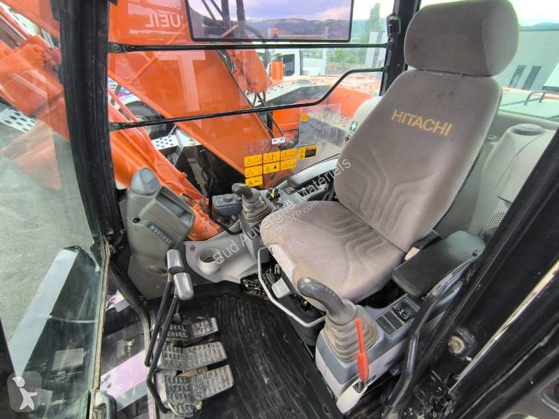 Graafmachine Hitachi