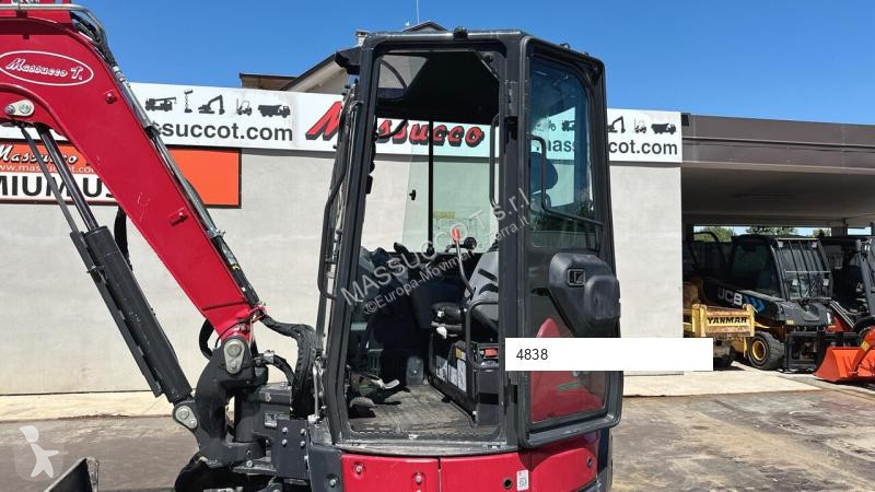 Escavatore Yanmar VIO50-6B