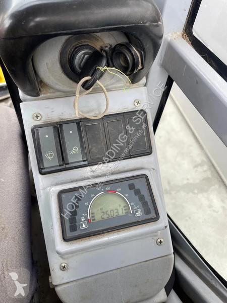 Escavadora Wacker Neuson
