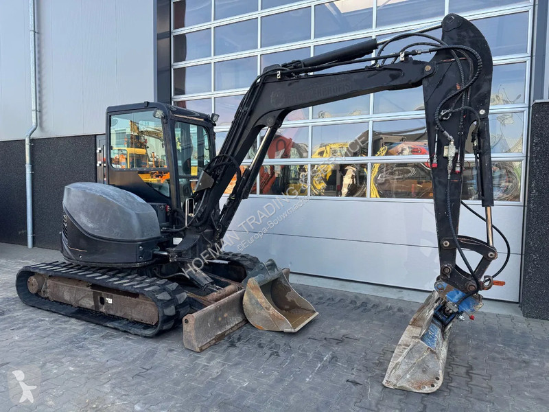 Escavadora Hitachi ZX52U-3