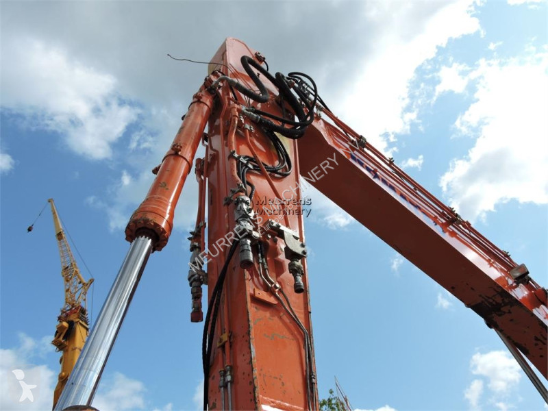 Escavatore Komatsu -10