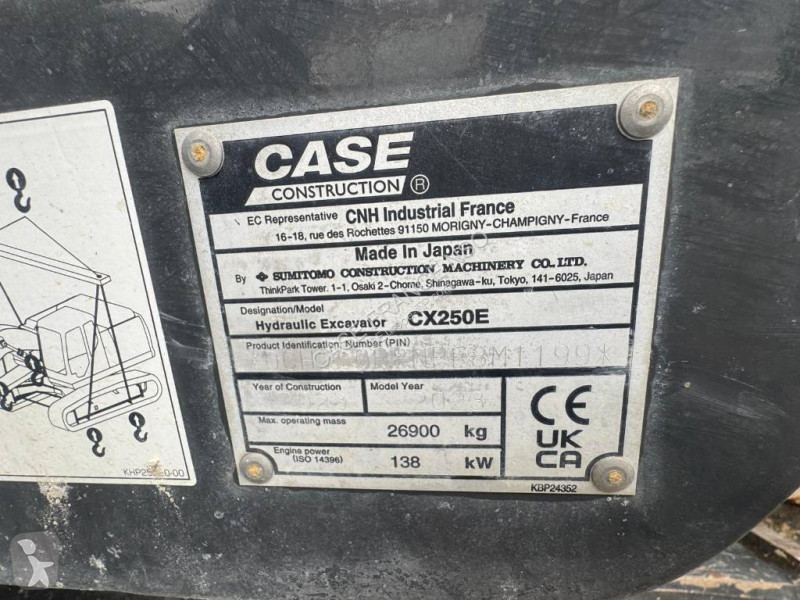 Escavadora Case 250 E