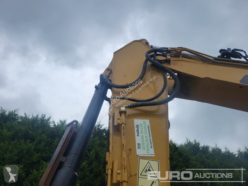 Excavator Caterpillar