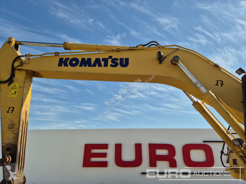 Excavator Komatsu PC210LC-8M0