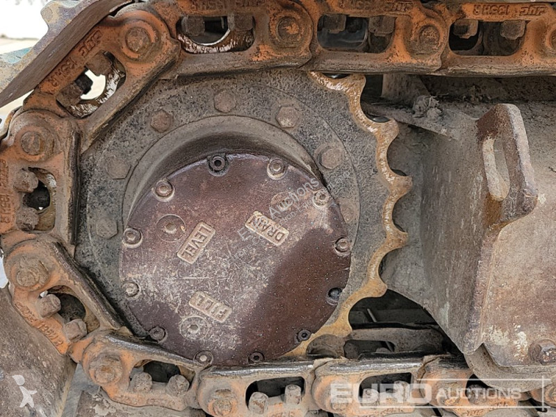 Escavadora Kobelco -8