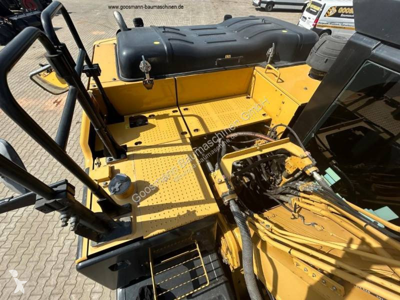 Excavator Caterpillar