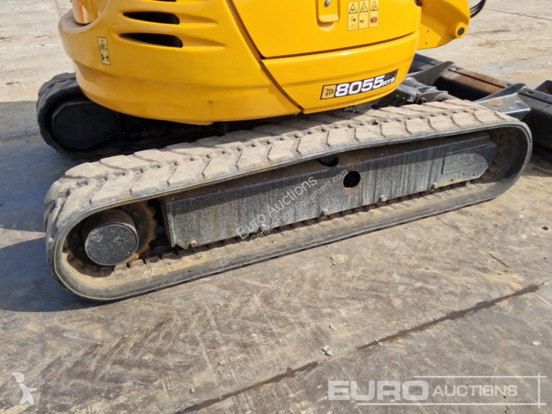 Escavadora JCB