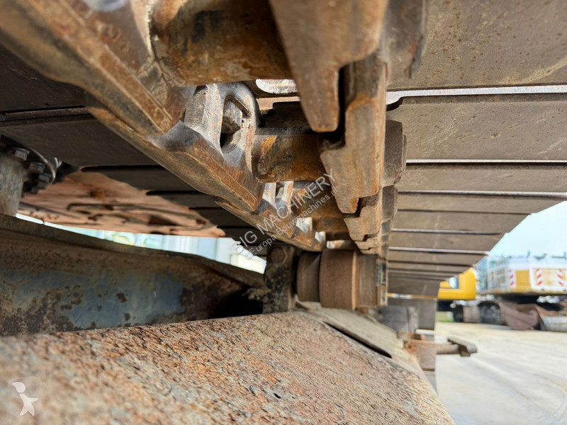 Escavatore Caterpillar