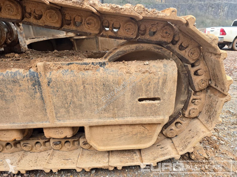 جرافة Caterpillar 390FL