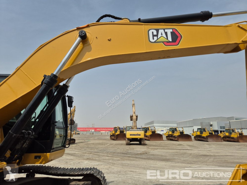 Excavator Caterpillar 3