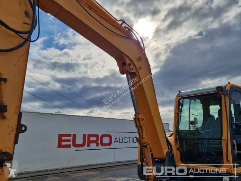 Lopatový nakládač Hyundai R80CR-9