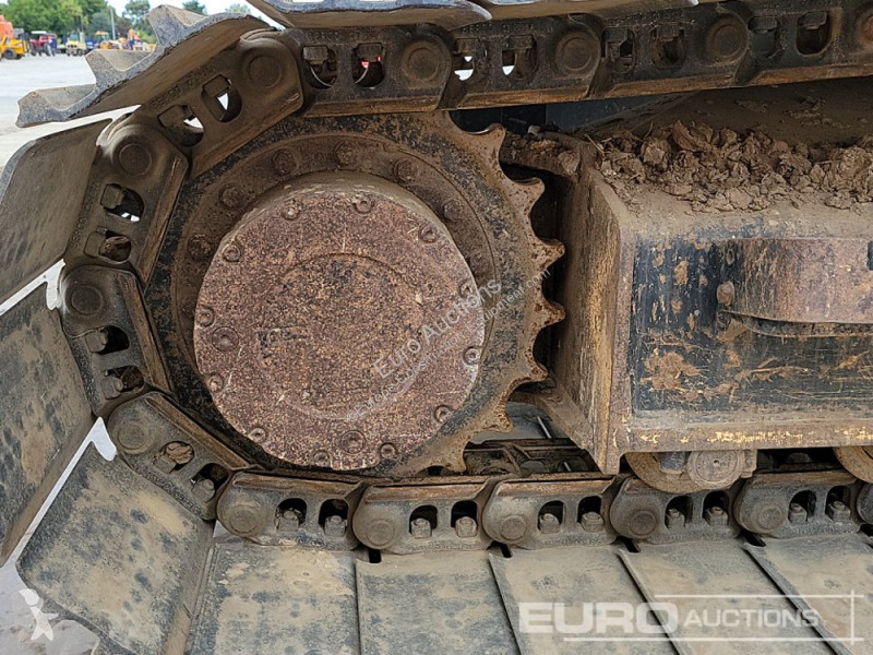 جرافة JCB JS131LC