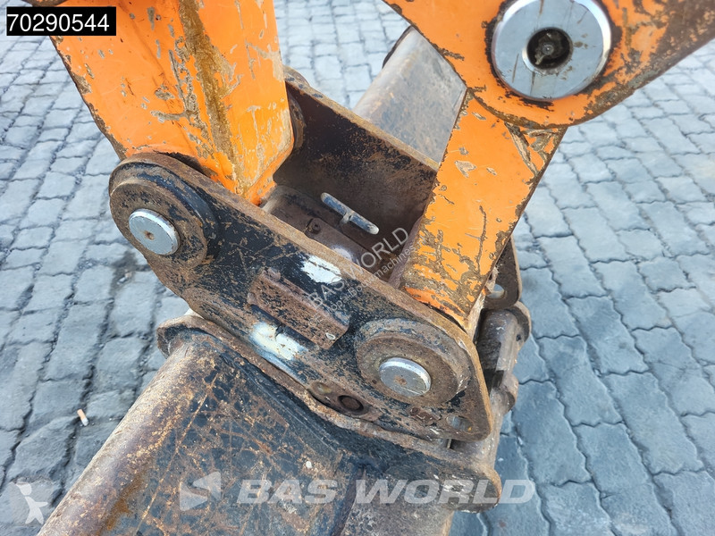 Escavadora Doosan DX63-3