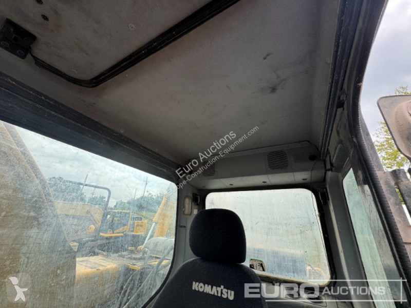 Escavatore Komatsu PC200LC-7B