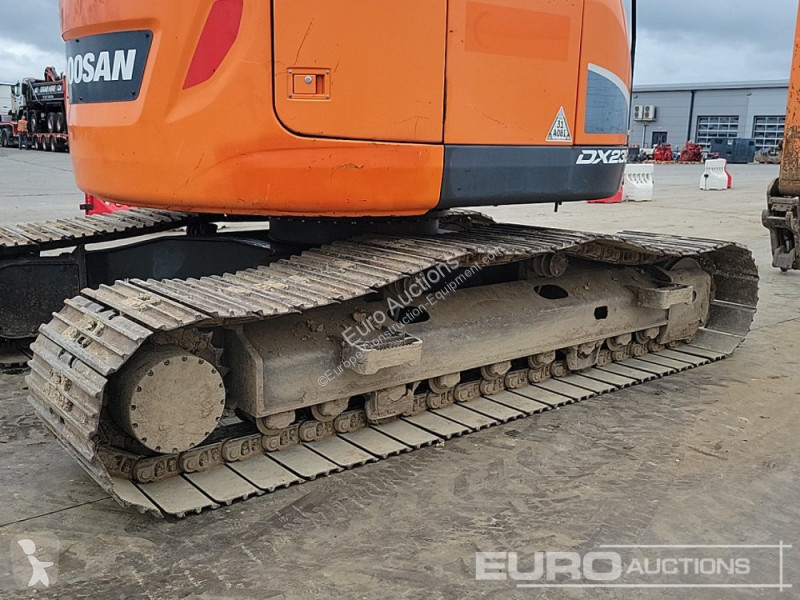 جرافة Doosan -5