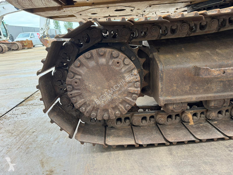 جرافة Caterpillar