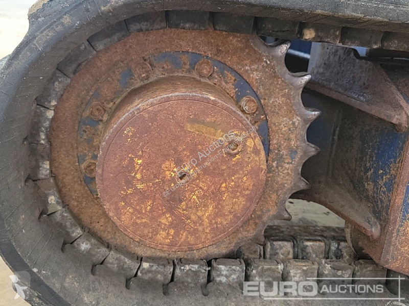 Escavatore Kubota K-020