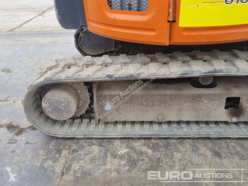 Excavadora Hitachi ZX26U-5A CLR