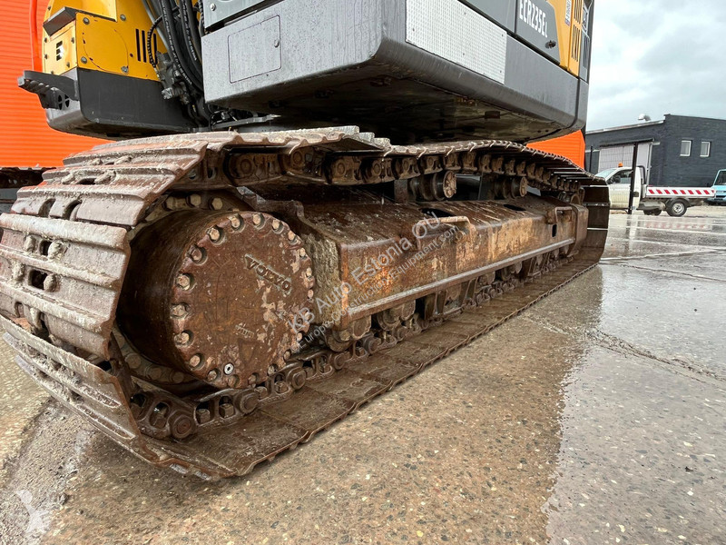 Excavadora Volvo ECR 235 E CENTRAL LUBRICATION...