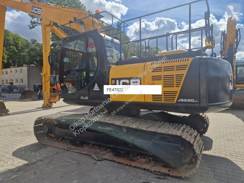 Excavator JCB +T4F