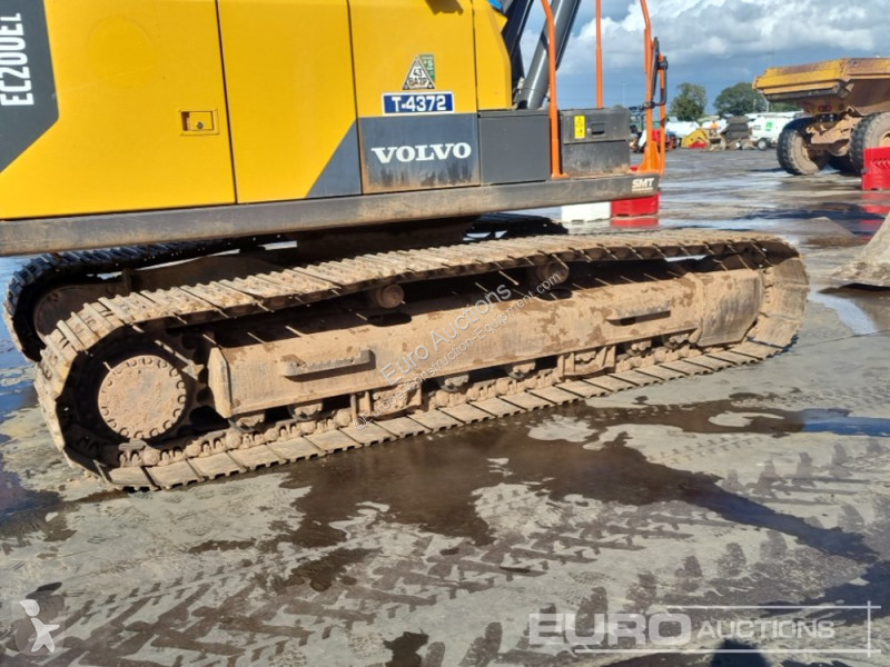 Excavator Volvo EC200EL