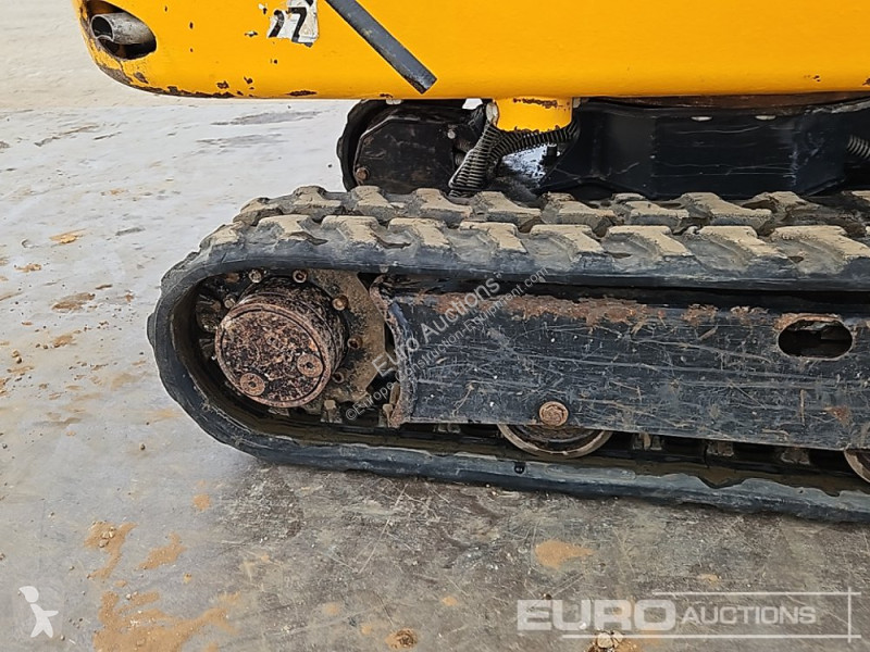 Lopatový nakládač JCB