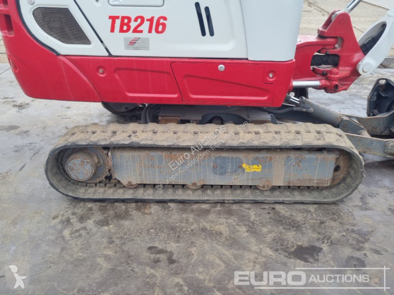 Graafmachine Takeuchi TB216
