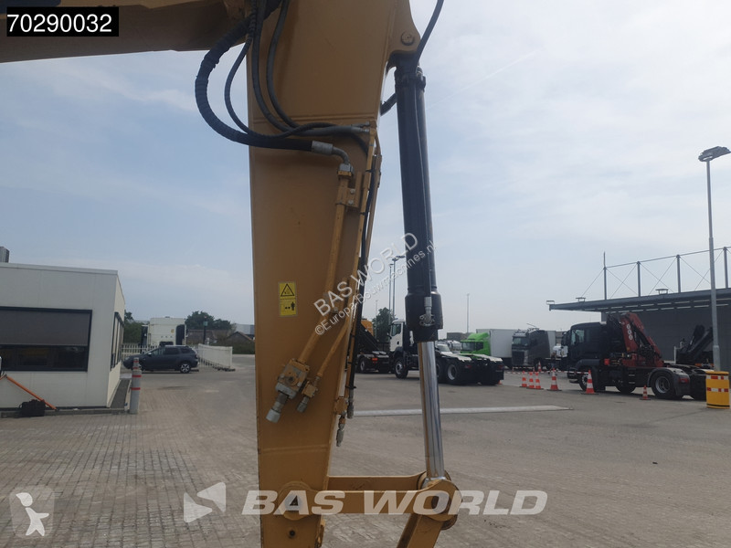 Graafmachine Caterpillar 325 F L