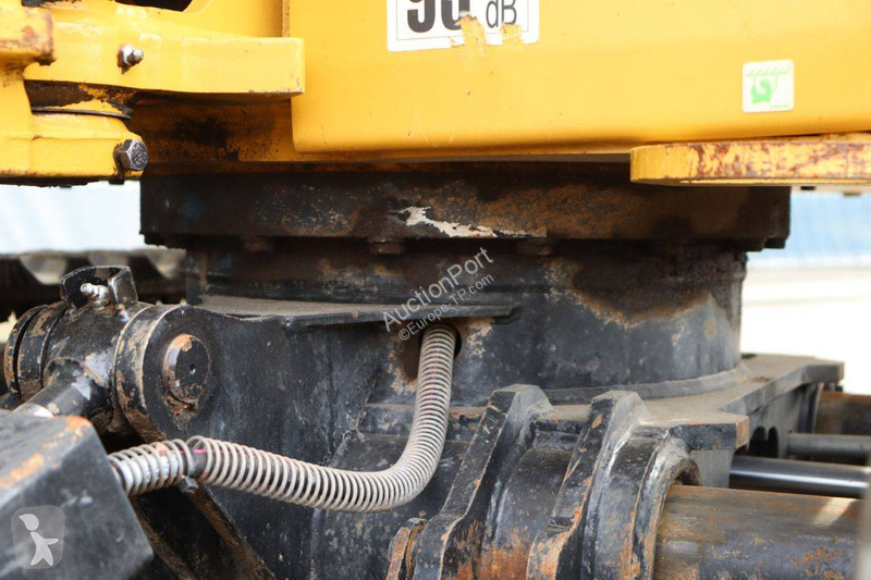 Escavatore Caterpillar