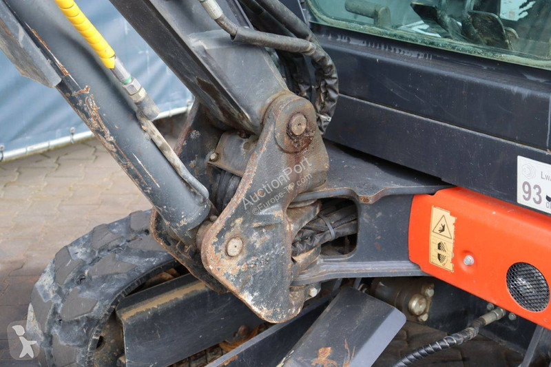 Escavadora Eurocomach ES 25 ZT