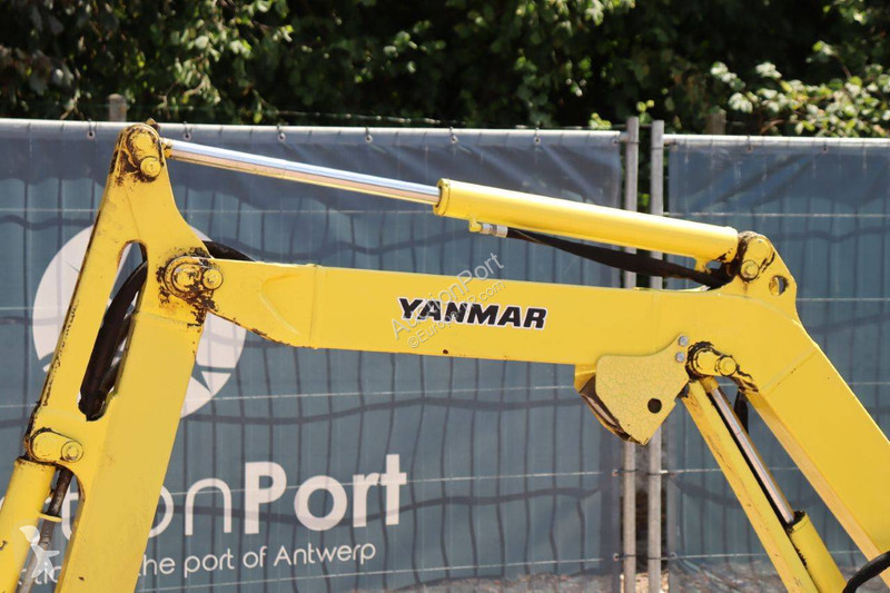 Escavatore Yanmar SV17-EX