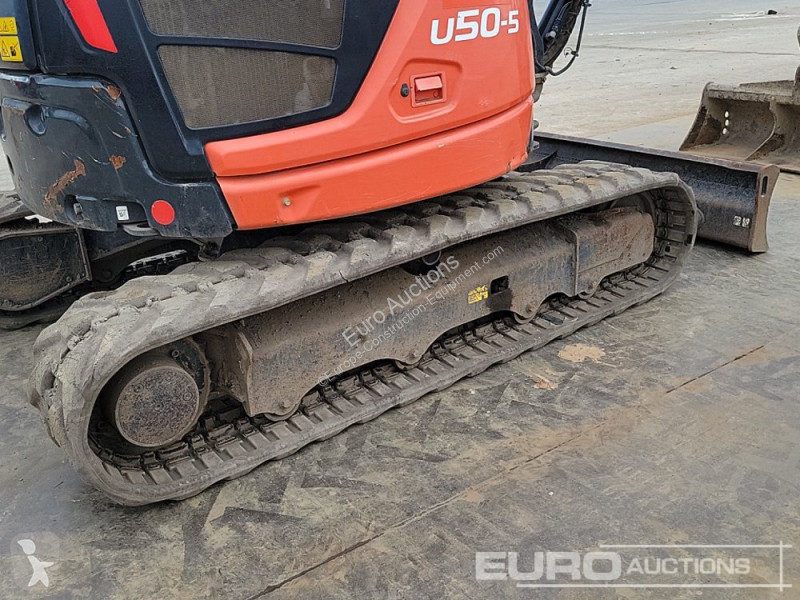 Lopatový nakládač Kubota U50-5
