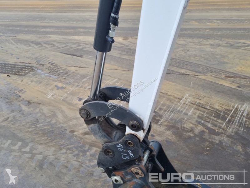 Lopatový nakládač Bobcat E19