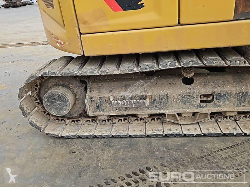 Escavatore Caterpillar R
