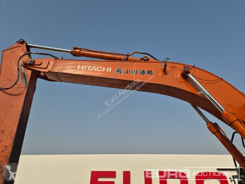 Escavadora Hitachi