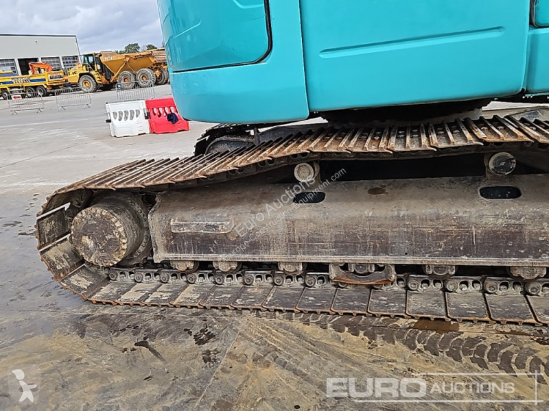 Escavadora Kobelco SK230SRLC-5